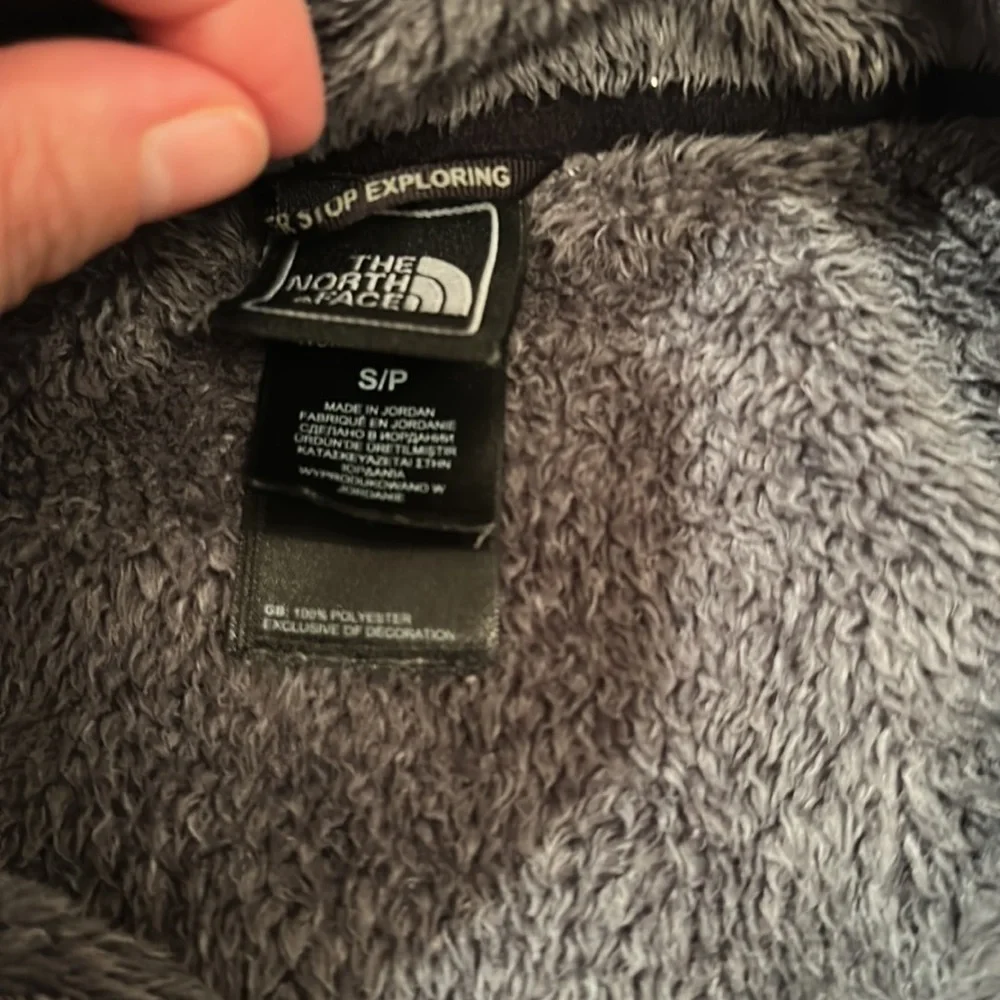 The North Face Women’s Osito Faux Fur Mock Neck Jacket Charcoal Gray Size Small - Picture 5 of 16